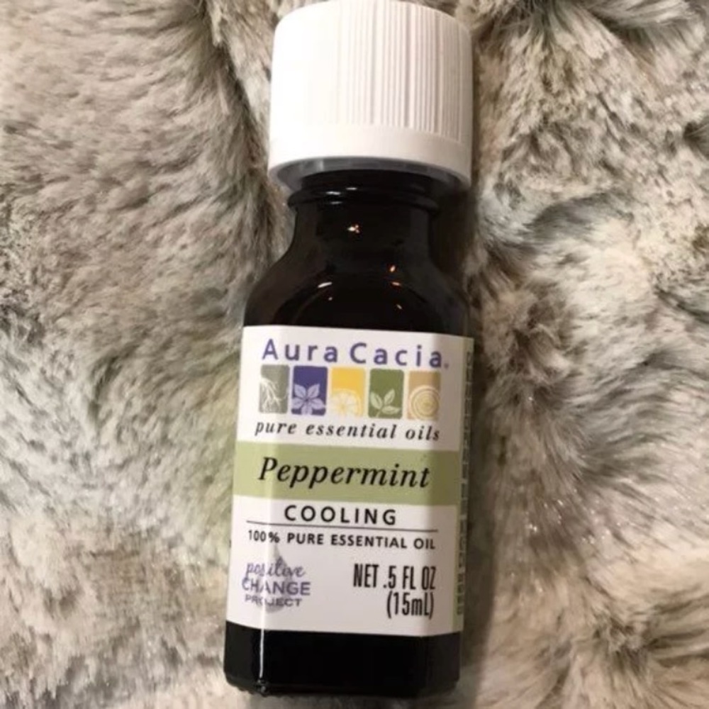 New Aura Cacia Essential Oil- Peppermint